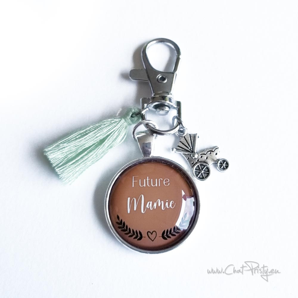 Porte-clef future mamie