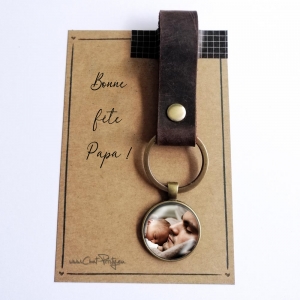 Porte-clef papa personnalisé et attache en cuir