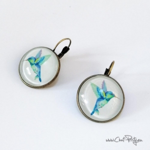 Boucles d’oreilles colibris colorés faites main pour femme