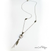 Long sautoir délicat pour femme perle blanche et feuille bronze