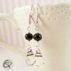 Boucles originales avec menottes métal argenté