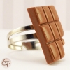 Bague réglable chocolat au lait vue de profil