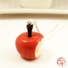 Sautoir pomme original faite main pour femme