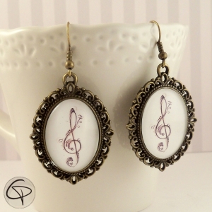 boucles d'oreilles clé de sol bijou original femme chantgeuse ou musicienne