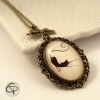 long collier avec dessin de chat bijou original pour femme
