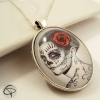 Pendentif catrina vanessa paradis sautoir médaillon dessin fait main