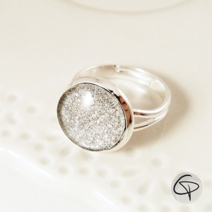 Bague blanc pailleté pour Noël ou Nouvel An