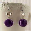 boucles d'oreilles macaron au parfum prune bijou délicat femme