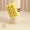 Bague chocolat blanc fondant – Bijou artisanal fantaisie