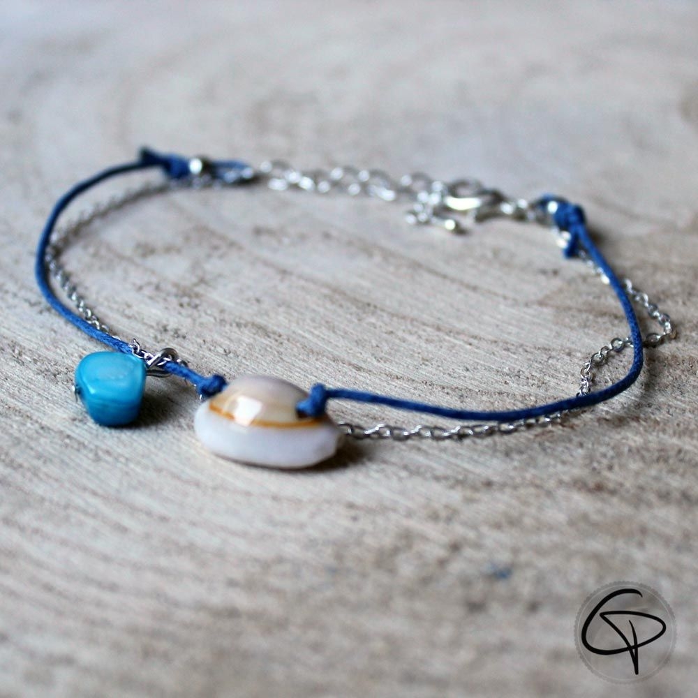 Bracelet de cheville coquillage et perle turquoise