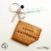 Porte-clé maîtresse biscuit croqué règle médaillon avec prénom
