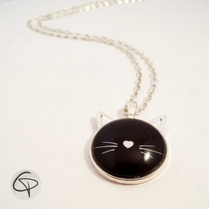 Collier chat noir moustache blanche bijou fun
