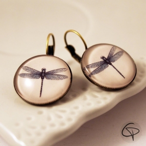 boucles d'oreilles libellule pendantes de types dormeuses