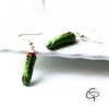 Boucles d'oreilles doigts zombie ensanglantés verts coupés