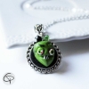 collier pendentif tête de zombie vert bijou halloween