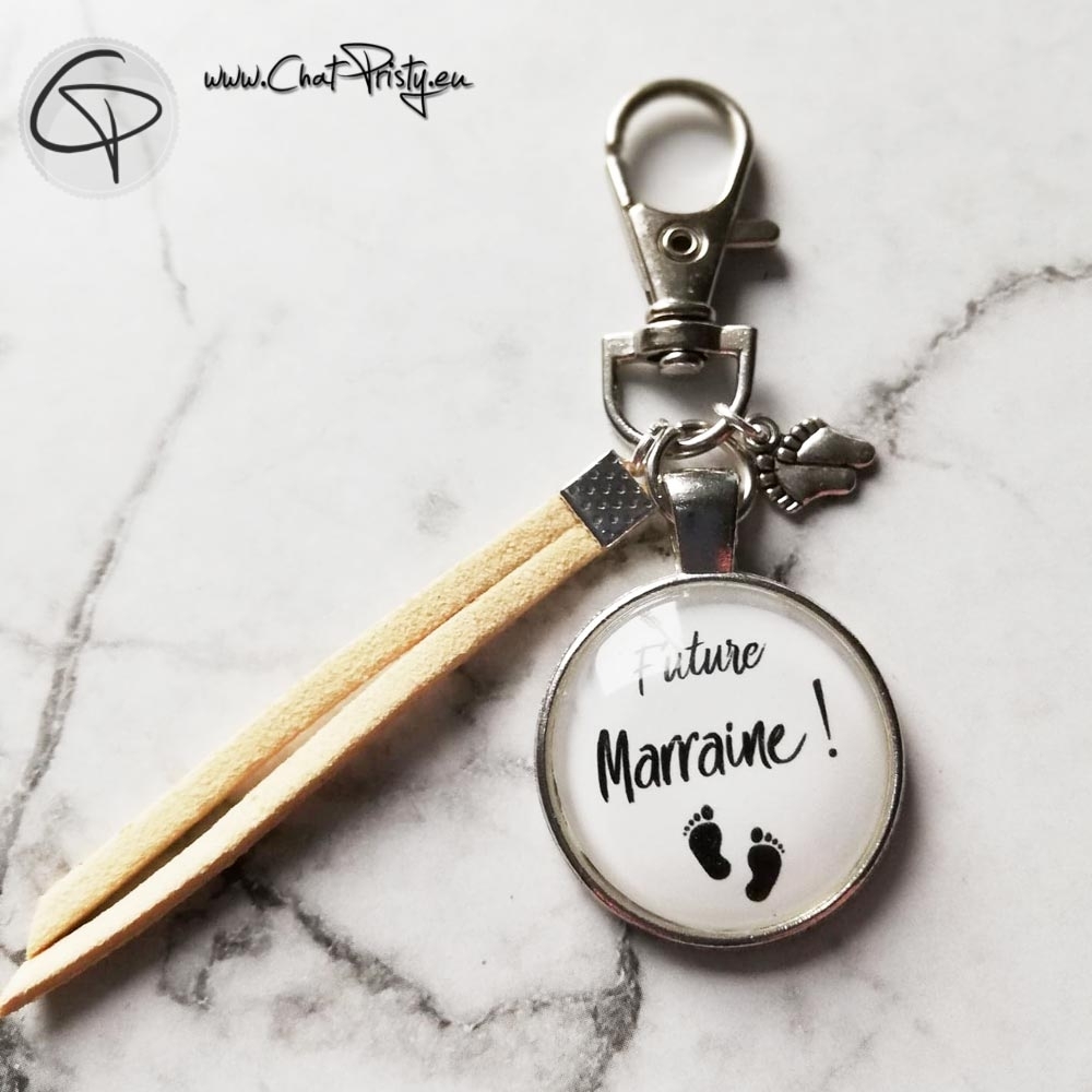 Cadeau original annonce de la future marraine