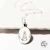 collier enfant dessin de lapin médaillon ovale