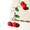 boucles d'oreilles cerises vintage
