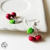 boucles d'oreilles pour adolescente avec des cerises