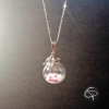 sautoir original et raffiné avec boule de neige en pendentif pour femme