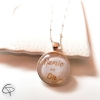 Pendentif mamie d'amour dans médaille de collier argenté original