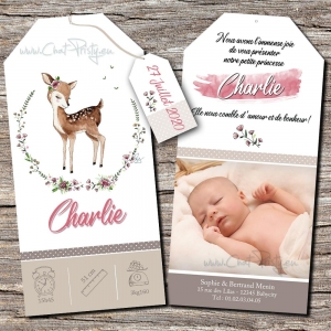 Faire-part bébé faon illustration de créateur pour la venue d'une petite fille