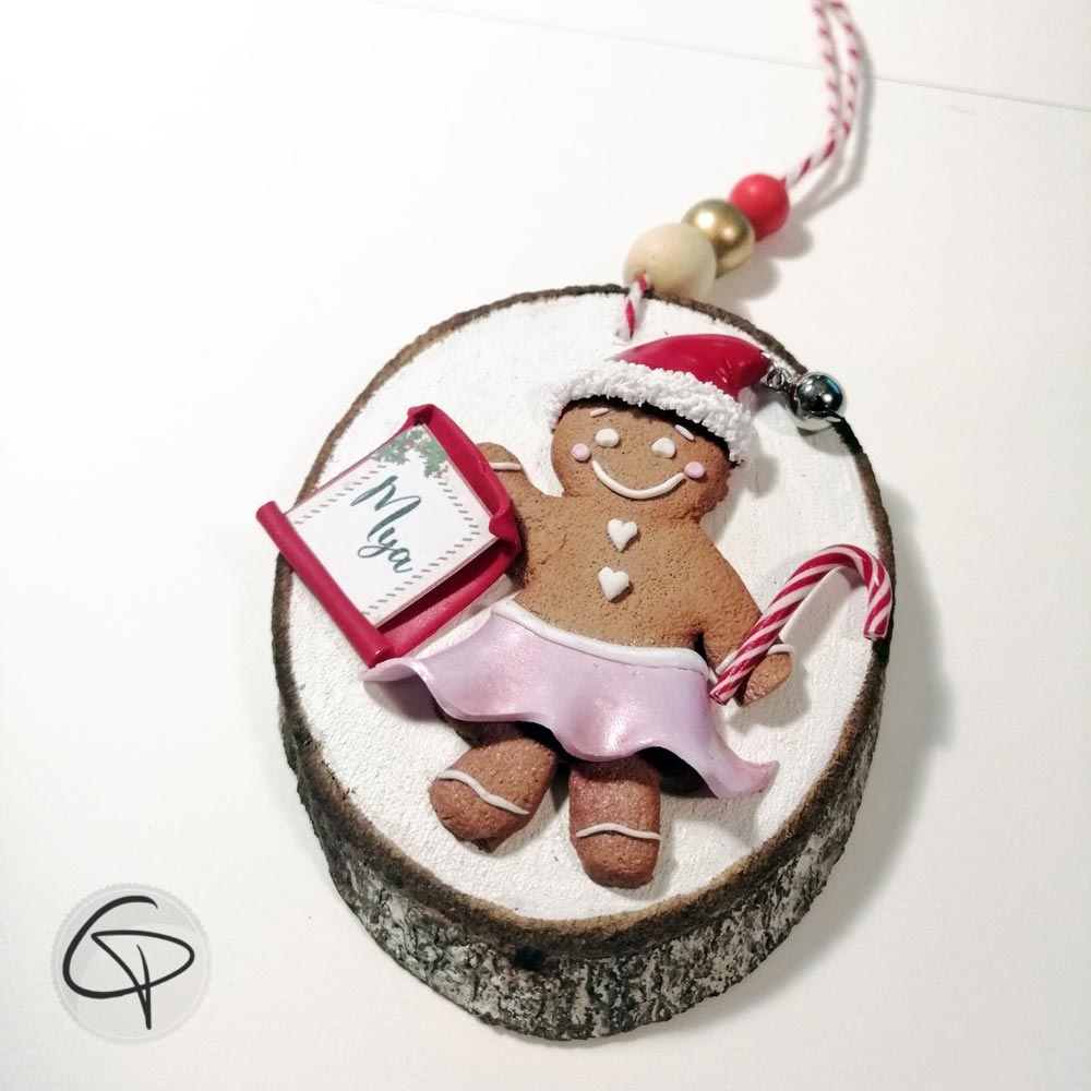 Décoration pour sapin de Noël biscuit jupe rose à personnaliser avec prénom enfant fille