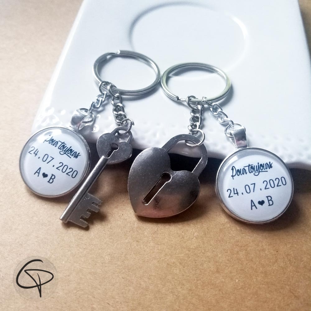 Lot de 2 porte-clefs séparés personnalisés couple